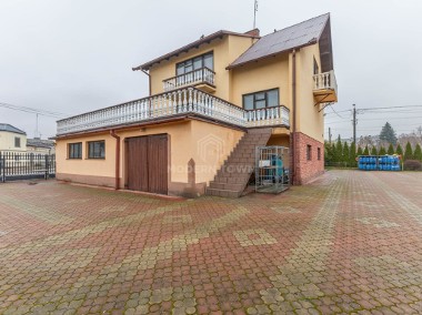 Dom Wolnostojący w Centrum Skierniewic-1
