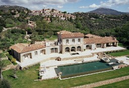 Lokal Châteauneuf-Grasse