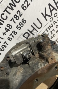 JCB FAstrac - obudowa środkowa skrzyni biegów-2