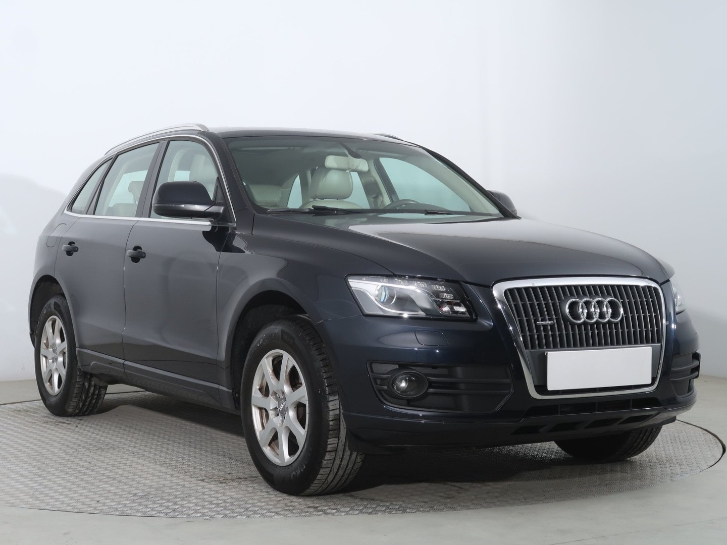 Audi Q5 I (8R) , 170 KM, Automat, Skóra, Navi, Xenon, Bi-Xenon, Klimatronic