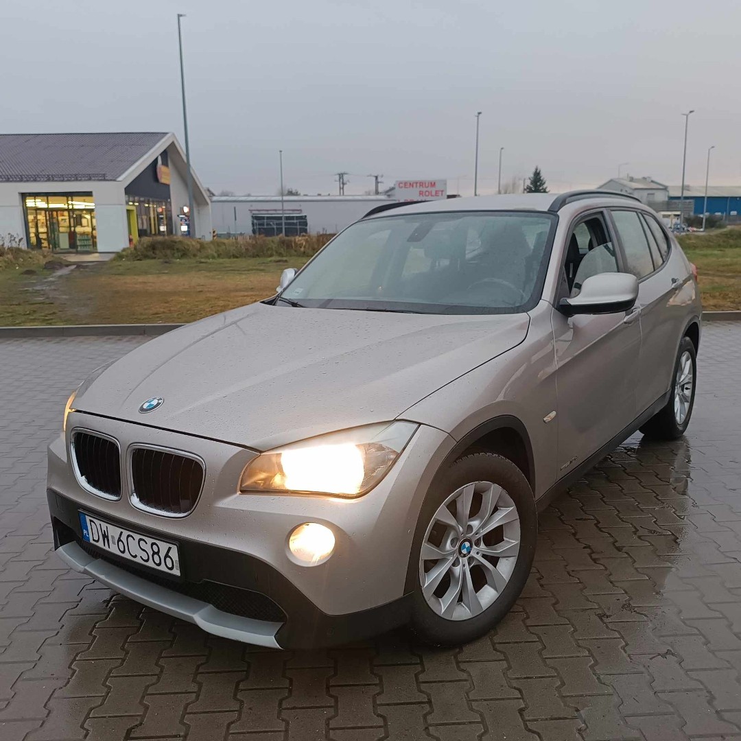 BMW X1 I (E84) 2.0 DIESEL / 143 KM / MANUAL / STAN TECHNICZNY BDB / OKAZJA