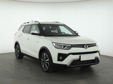 Ssangyong Tivoli I Tivoli Grand , Salon Polska, Serwis ASO, Skóra, Klimatronic, Tempoma-1