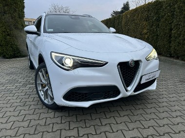 Alfa Romeo 2.0T Q4-1