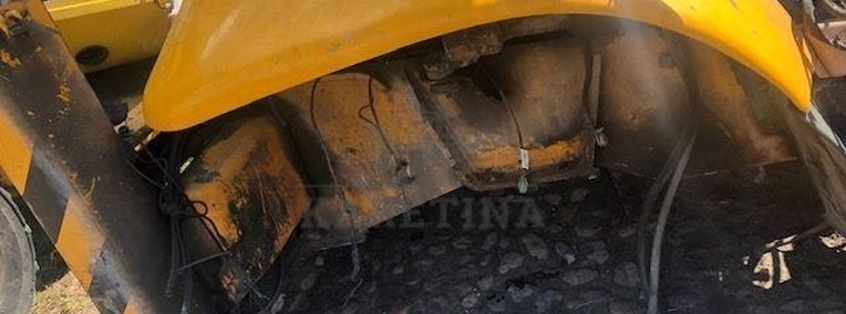 JCB 4cx - Błotnik Lewy Prawy-1