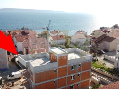 Penthouse z tarasem na dachu S6, 300 m od morza, Okrug Gornji-1