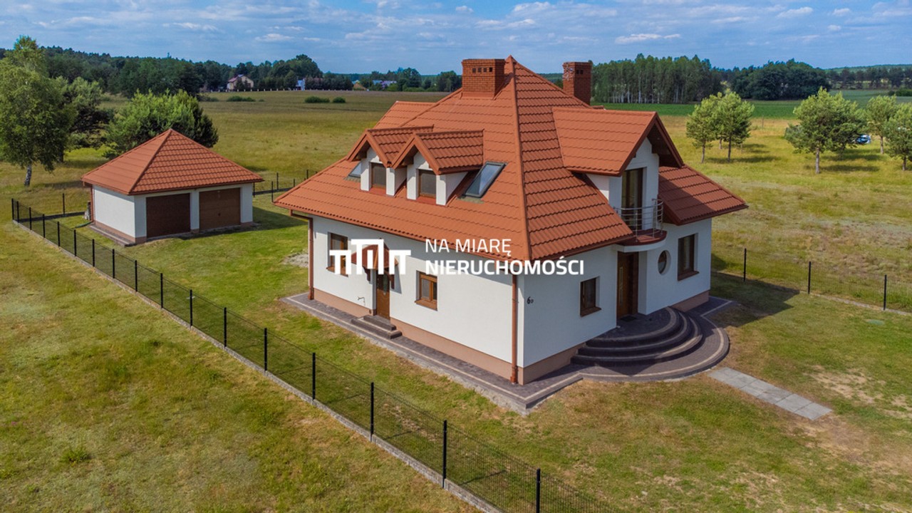 Dom | Mołodycz | 11,33 ar | Obok Radawy | 147,4m2