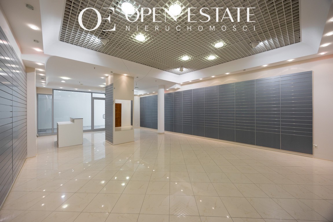 Galeria Ursynów |Metro Natolin | Stan Bardzo Dobry – pohled 3