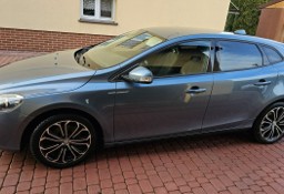 Volvo V40 II 1,6 T3 Benzyna 150KM Face Lifting 2012 Kamera 2 kpl kół Zamiana Sano