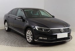 Volkswagen Passat B8 , Automat, Skóra, Navi, Klimatronic, Tempomat, Parktronic,
