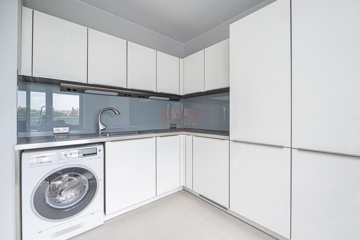 al. Jana Matejki|240 m²|6 pokoi i 3 łazienki| 4 miejsca postojowe - More