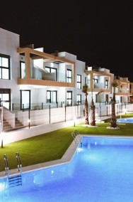 Nowy kompleks mieszkaniowy w Orihuela Costa z dużym wspólnym basenem.-2