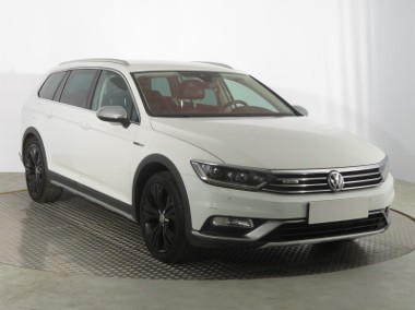 Volkswagen Passat B8 , Salon Polska, Serwis ASO, 190 KM, Automat, VAT 23%, Skóra,-1