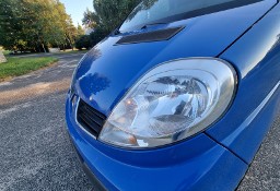 Renault Trafic II 2.5dci-150,1wł w kraju 8osób bez korozji,rok w kraju skrzydelka