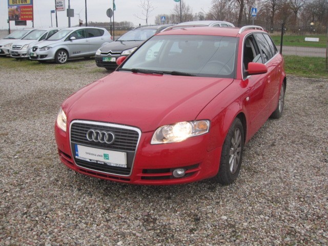 Audi A4 III (B7) audi a4 b7 kombi fajna do miasta.