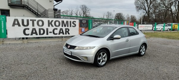Honda Civic VIII Super stan, bogata wersja.