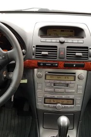 Toyota Avensis II-2