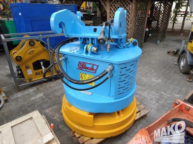 Magnes hydrauliczny Steck M14S-Premium 1800kg z mocowaniem Verachtert CW40-1