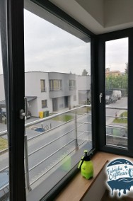 Mycie okien, witryn okiennych, przeszkleń, doczyszczanie ram Łódź-2