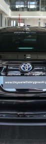 Toyota Camry 2.5 Hybrid Executive CVT-4
