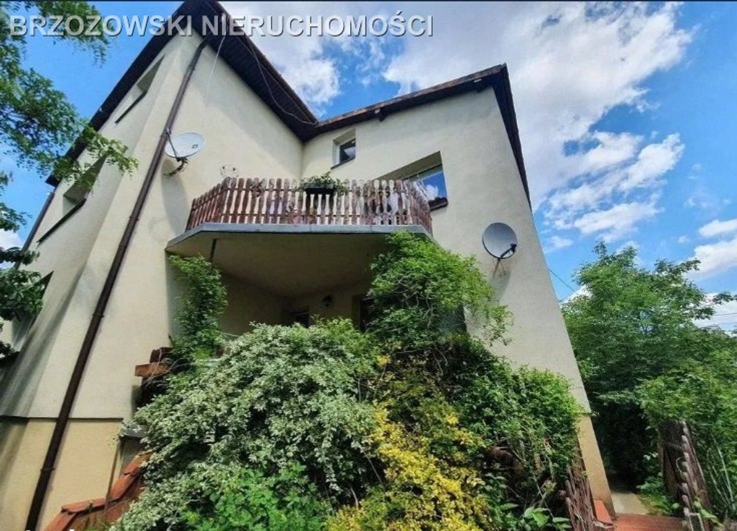 Wilanów, dom 420 m2, 8 pokoi, 1990 r