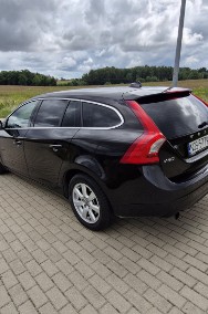 Sprzedam Volvo V60 benzyna 180 km-2