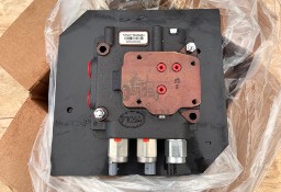John Deere 8R 8RT 8RX 8225R 8245R 8270R 8370R 8400R Rozdzielacz Hydrauliczny Autotrack RE561721