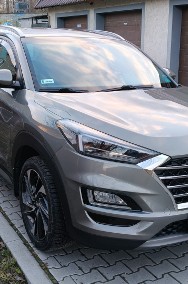 1.6 Niepowtarzalne wyposażenia Salon PL-2