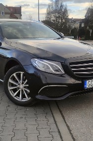 Mercedes E-Klasa W213. 2017r 220d 245KM Exclusive-2