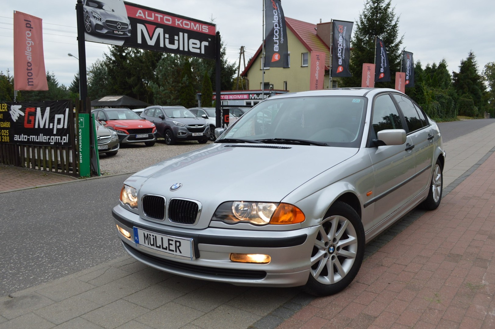 BMW SERIA 3 IV (E46) 318i 1,9 Benzyna/118Km