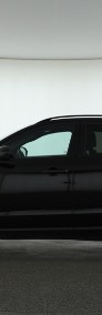 Jaguar E-Pace , 180 KM, Automat, Skóra, Navi, Klimatronic, Tempomat,-4