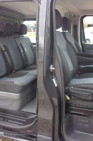 Opel Vivaro-2