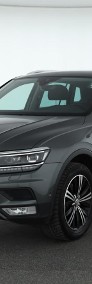 Volkswagen Tiguan , Salon Polska, Serwis ASO, DSG, VAT 23%, Navi, Klimatronic,-3
