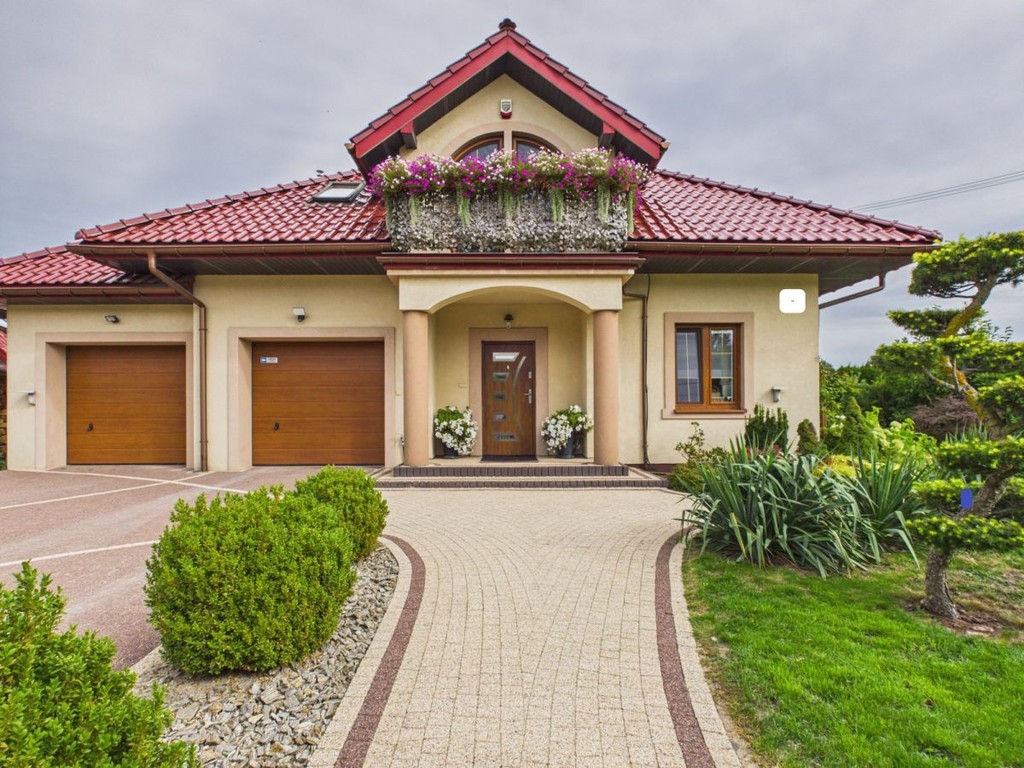 Dom na sprzedaż, 5 pokoi, 200 m², Halinów