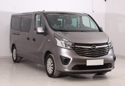 Opel Vivaro , L2H1, 9 Miejsc