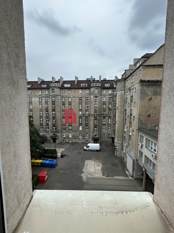 Żelazna 16 / CENTRALNY / sprzedaż / 36mkw / - Widok 3