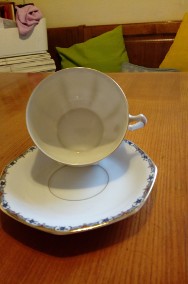 Serwis kawa-herbata na 12 os cieniutka biała porcelana -2