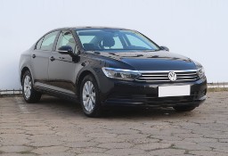 Volkswagen Passat B8 , Salon Polska, VAT 23%, Klimatronic, Tempomat, Parktronic