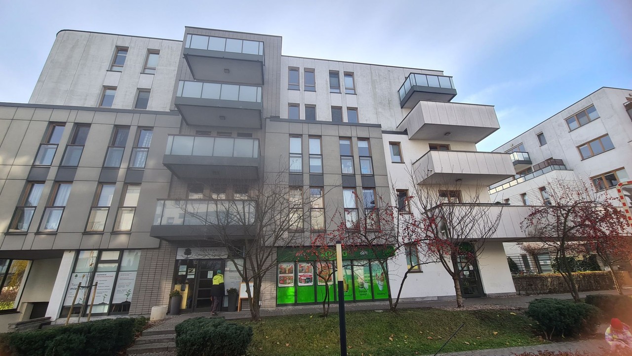 Branickiego 3 lub 4 pokoje 2 miejsca garażowe, komórka