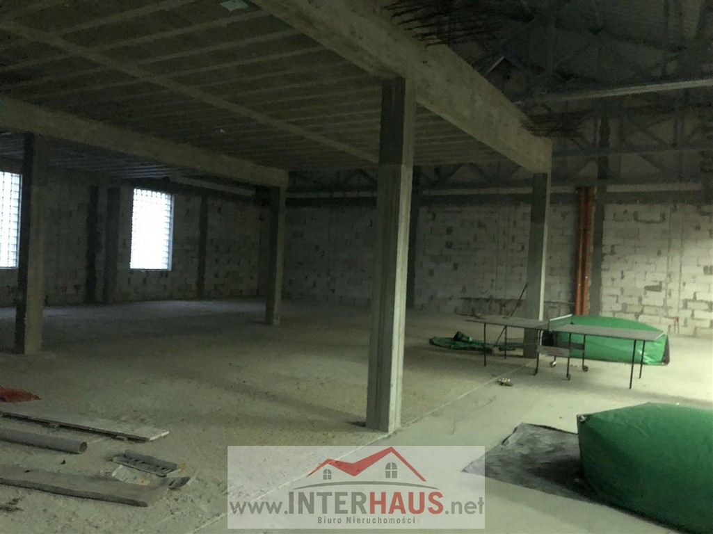 Hala o pow. 1222 m² z biurami i socjalem+ piwnica - Widok 4