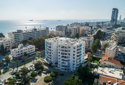 Gotowiec inwestycyjny w Limassol na Cyprze, 50 metrów do plaży, 3 apartamenty