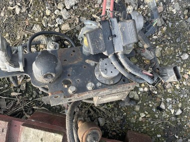 New Holland T8040 T8 - rozdzielacz elektryczny wiązka-1