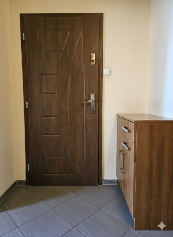 Mieszkanie na sprzedaż, 50 m², 2 pokoje Cieszyn - Więcej