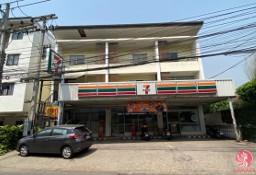 Lokal Mueang Chiang Mai