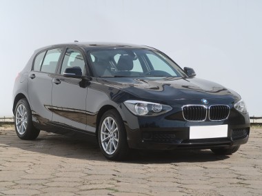 BMW SERIA 1 , VAT 23%, Klimatronic, Podgrzewane siedzienia-1