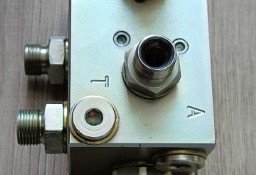 KK012740 nowa kostka hydrauliczna 3 /8" oryginał Kverneland