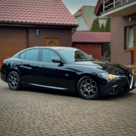Alfa Romeo Giulia 2.2 D 150 KM Automat Zarejestrowany Oryginalny Przebieg