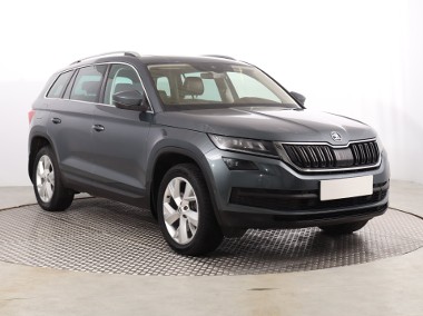 Skoda Kodiaq , Salon Polska, Serwis ASO, 190 KM, Automat, 7 miejsc,-1