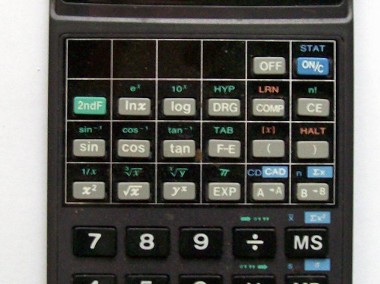 Kalkulator naukowy-1