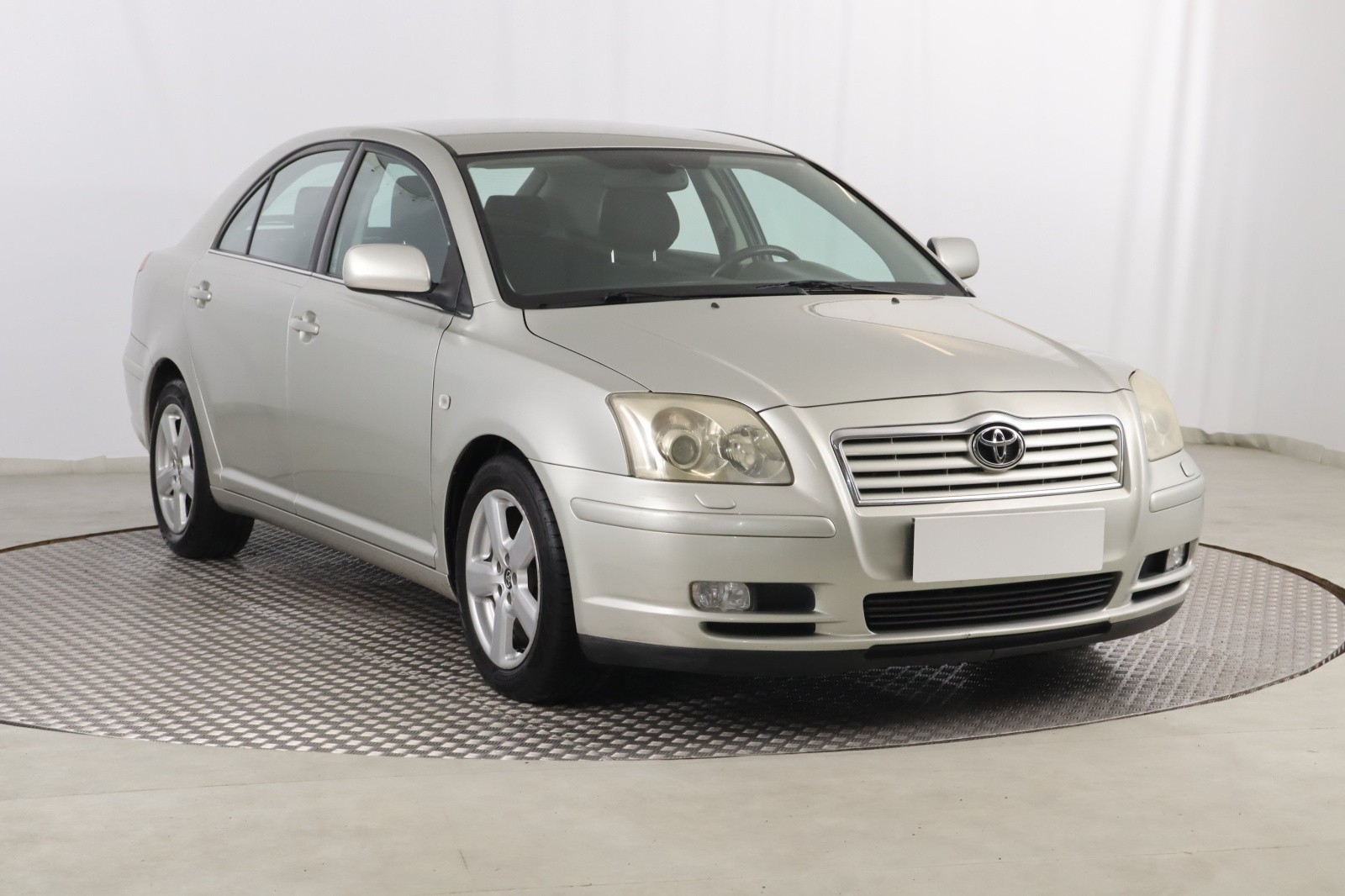 Toyota Avensis II , Klimatronic, Podgrzewane siedzienia,ALU