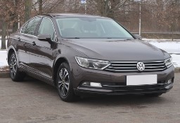 Volkswagen Passat B8 , Salon Polska, Serwis ASO, Klimatronic, Tempomat, Parktronic